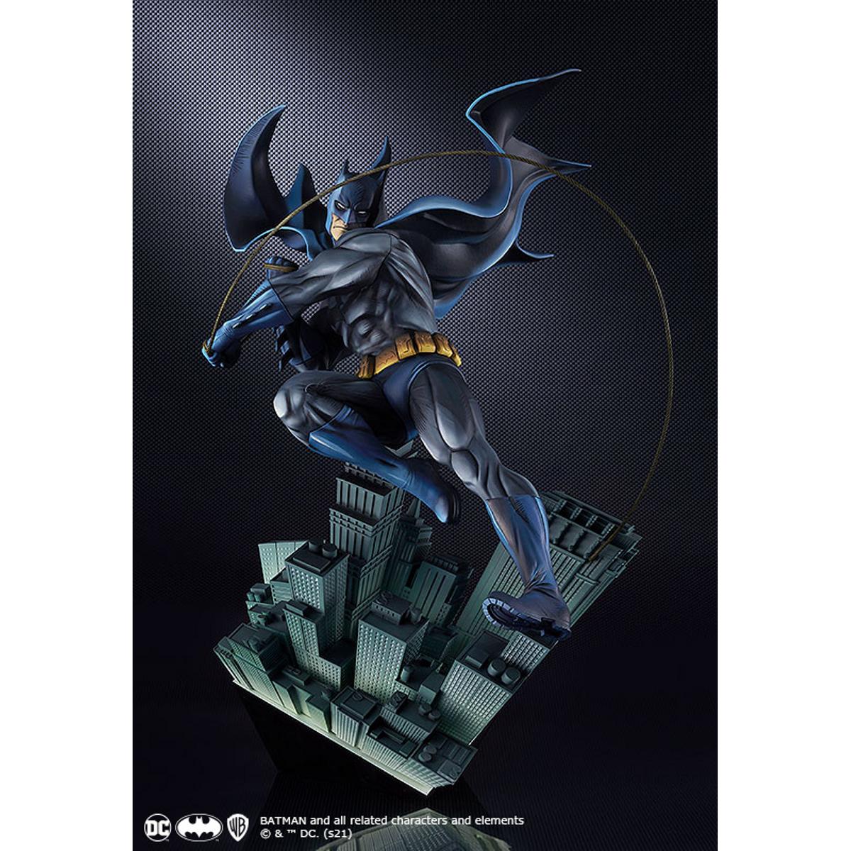 DC Comics Art Respect Batman 1/6 Scale Statue