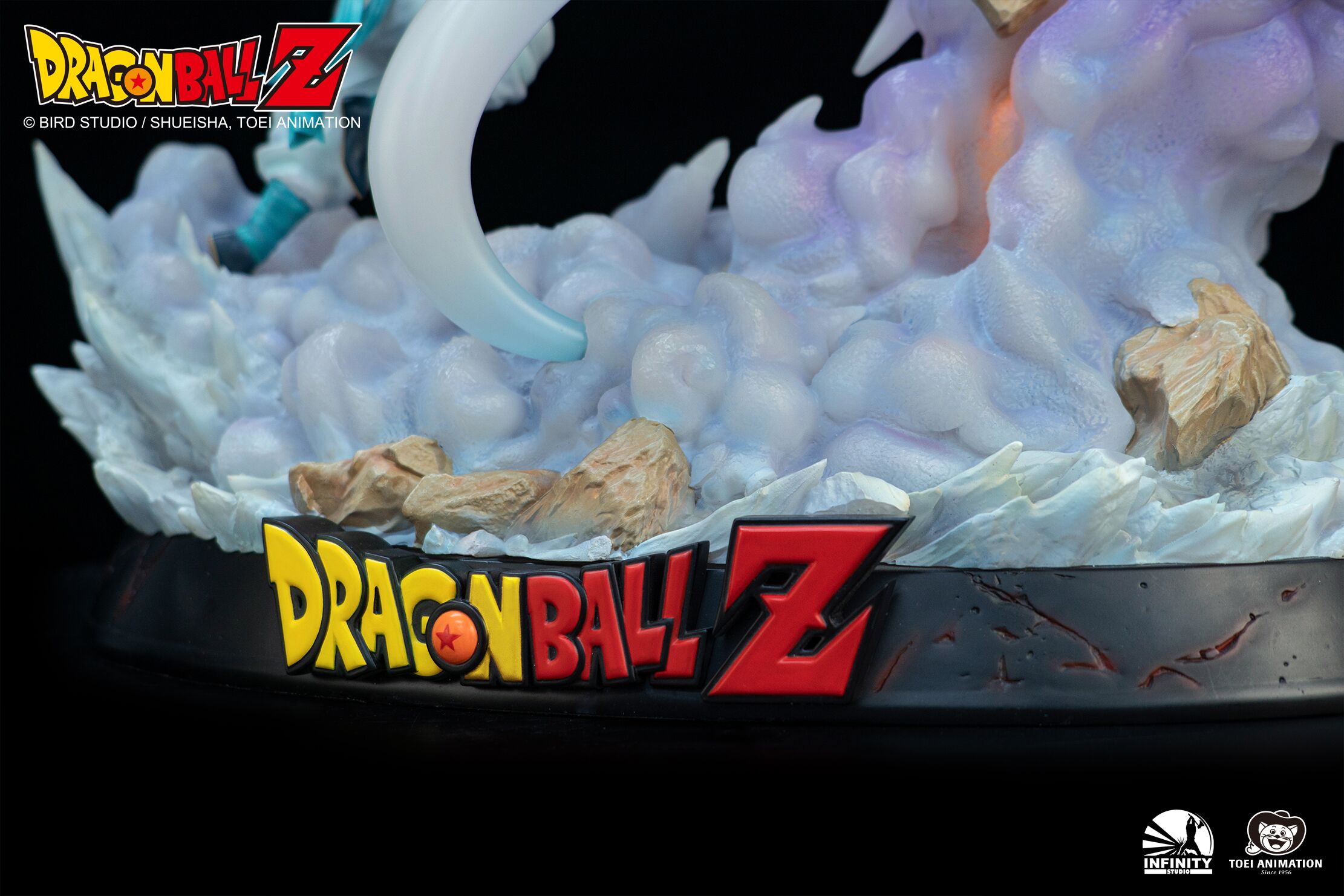Dragon Ball Z: Gotenks VS Majin Buu 1/6 Scale Limited Edition Statue