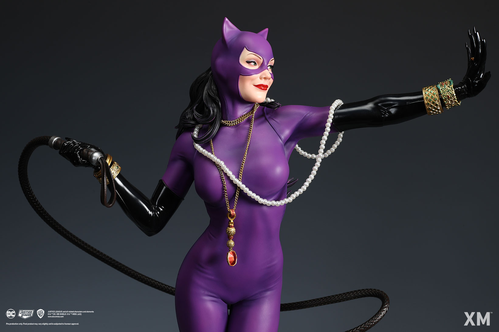 Catwoman_1_6-08.jpg catwoman