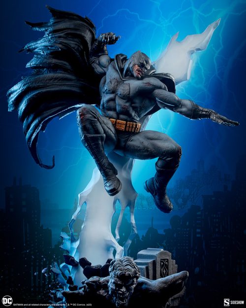 Sideshow Collectibles The Dark Knight Returns Premium Format Figure