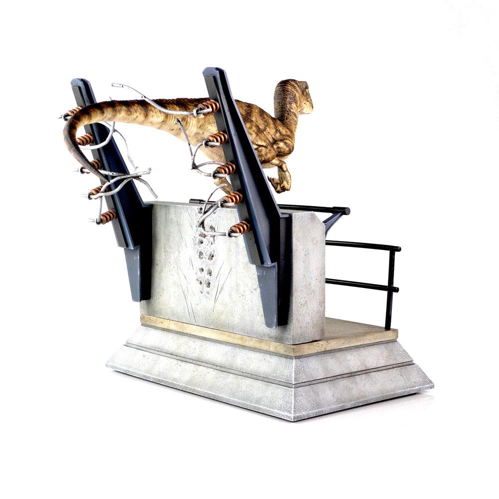 breakout-raptor_jurassic-park_gallery_5efd3499c030d.jpg breakout raptor jurassic park gallery efd c d