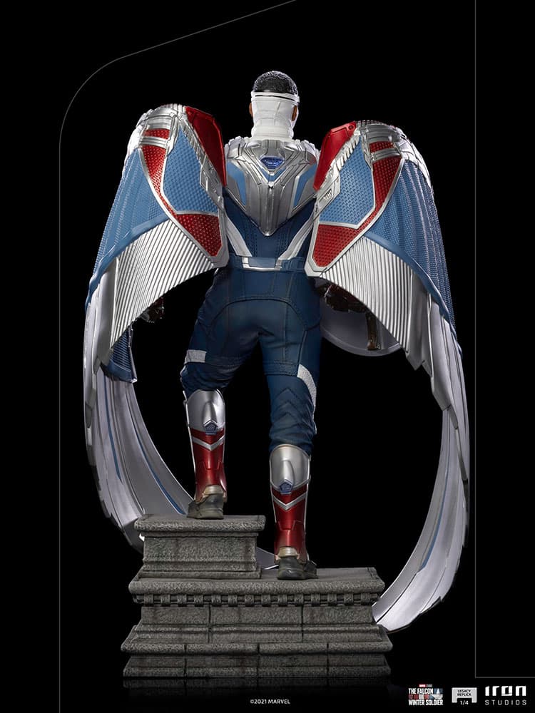 captain america sam wilson complete version marvel gallery d c b ee