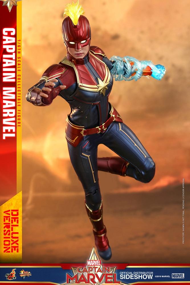 captain marvel deluxe version marvel gallery c dd cee be