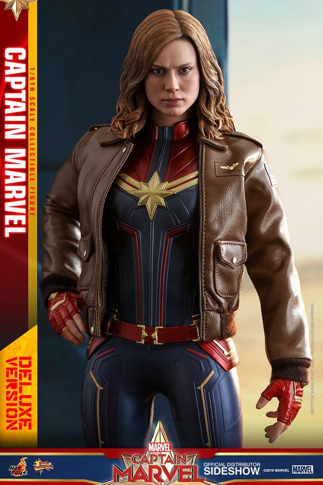 captain marvel deluxe version marvel gallery c dd d f