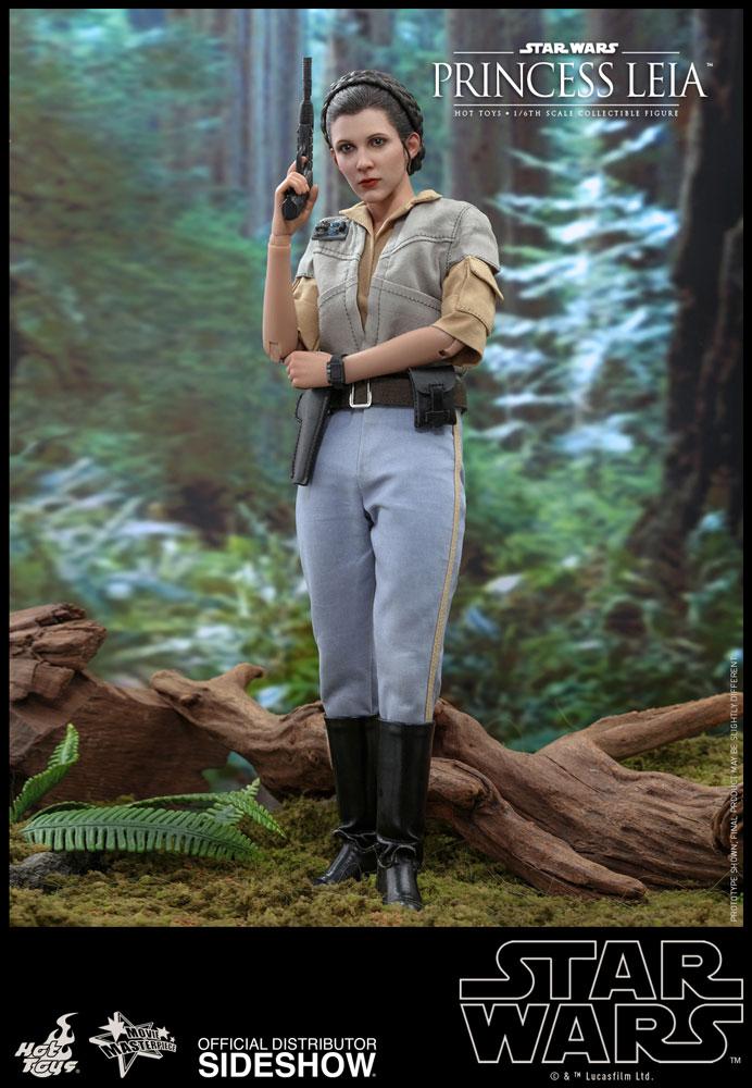Imperial Remnant AT-AT Driver Sixth Scale Figure The Mandalorian and Grogu Collectible