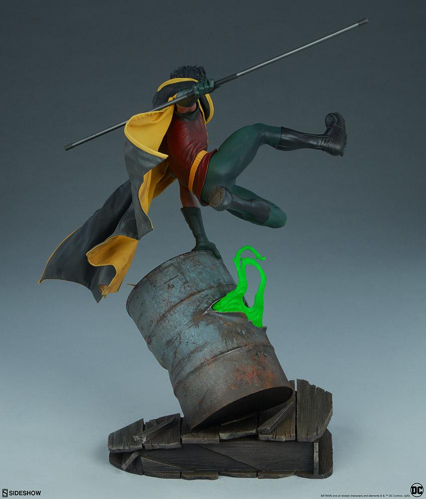 robin dc comics gallery e e c f a ec b ad f cab cfe ed de