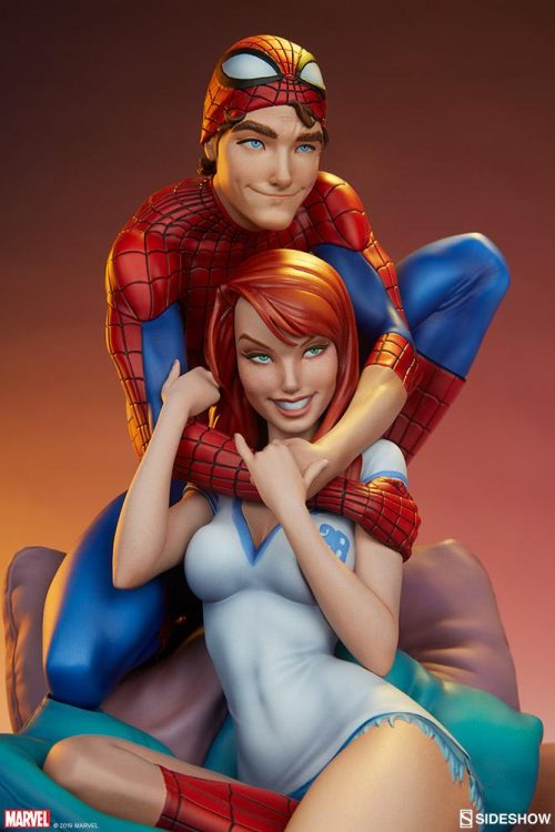 spider man and mary jane marvel gallery dcca e cda