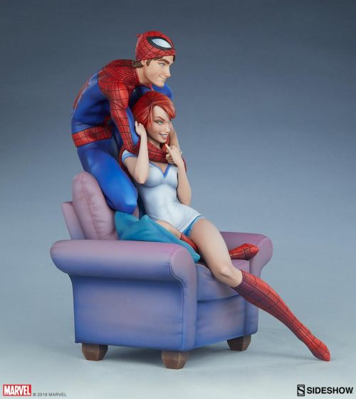 spider man and mary jane marvel gallery dcca d