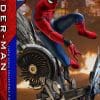 spider man deluxe version marvel gallery d a a ca e