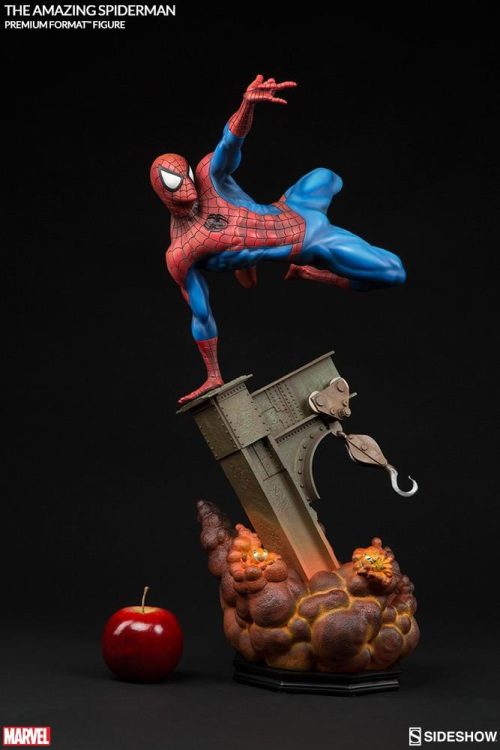 the amazing spider man marvel gallery c e