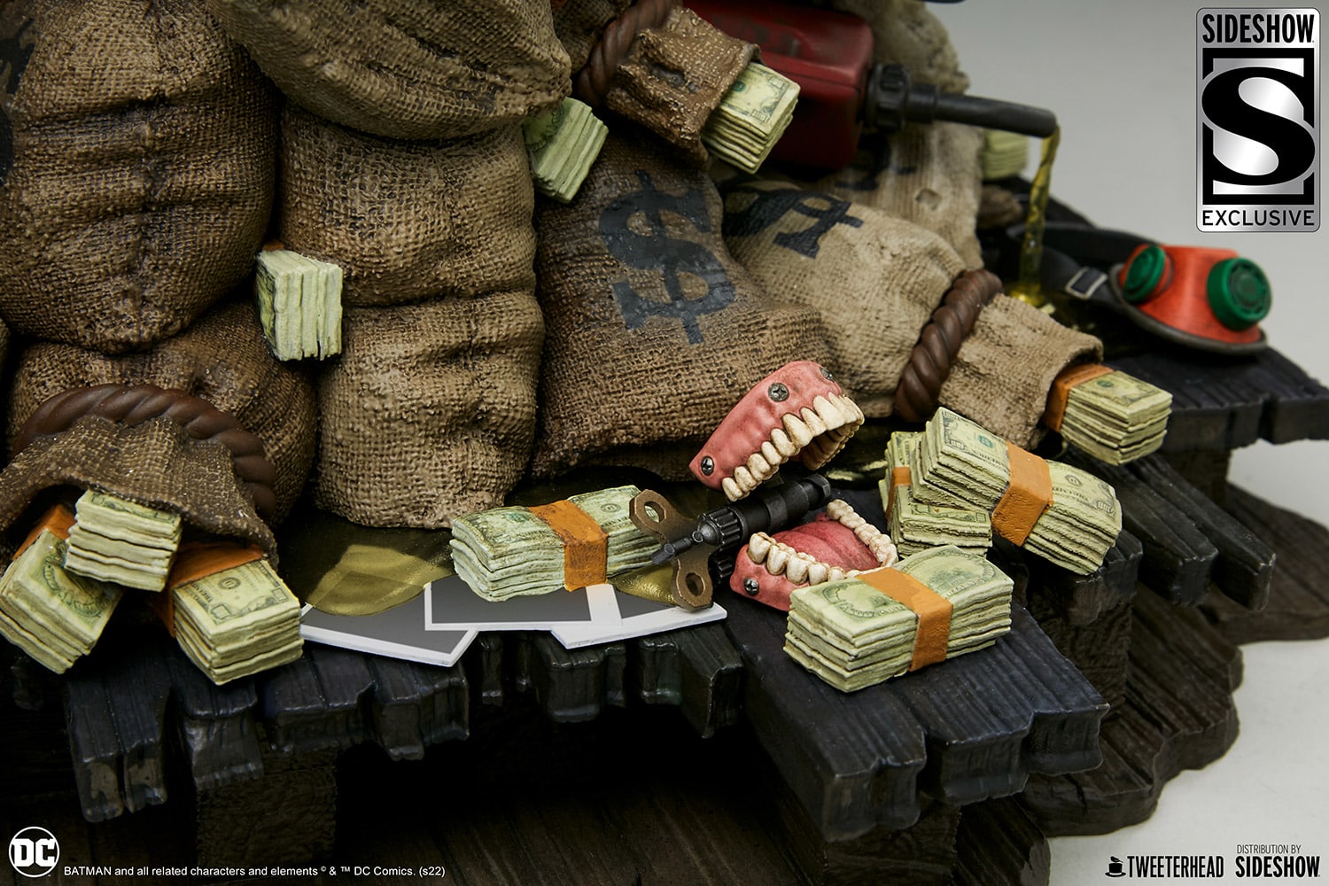 the joker scale maquette tweeterhead dc comics gallery b c