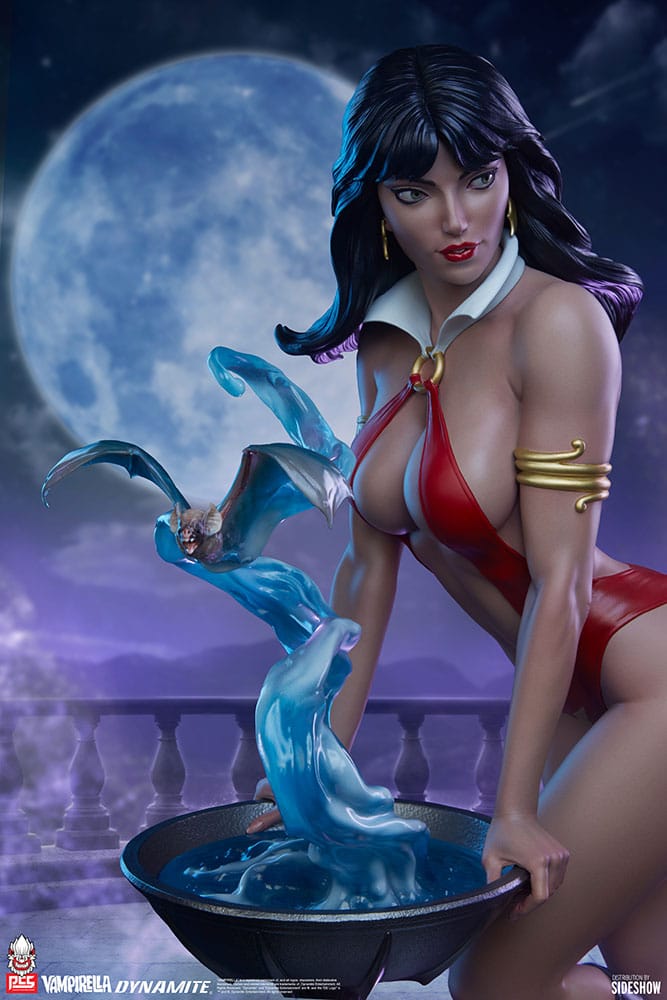 vampirella scale statue vampirella gallery f bd