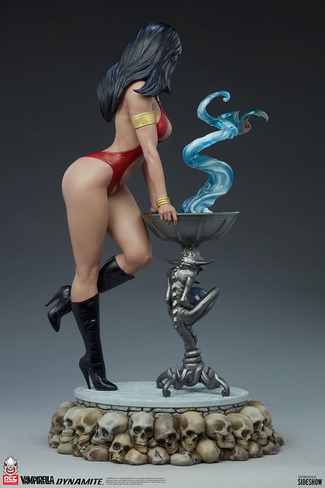 vampirella scale statue vampirella gallery f a bf