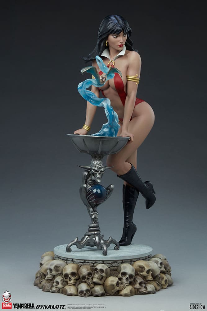 vampirella scale statue vampirella gallery f b a
