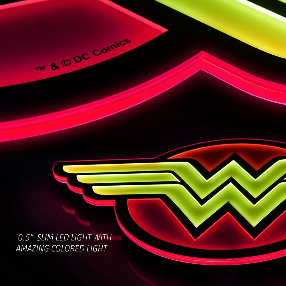 wonder woman led logo light large dc comics gallery fe c a