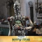 Hot Toys IG-12 With Accessories Figure Set The Mandalorian 1/6 Scale Limited Collectible