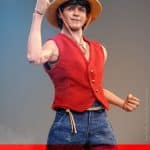 Hot Toys Monkey D. Luffy Figure One Piece Sixth Scale Collectible