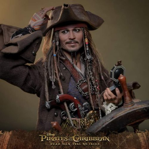 Hot Toys Jack Sparrow Sixth Scale Figure DX37 / DX38 Pirates Of The Caribbean 1/6 Limited Collectible