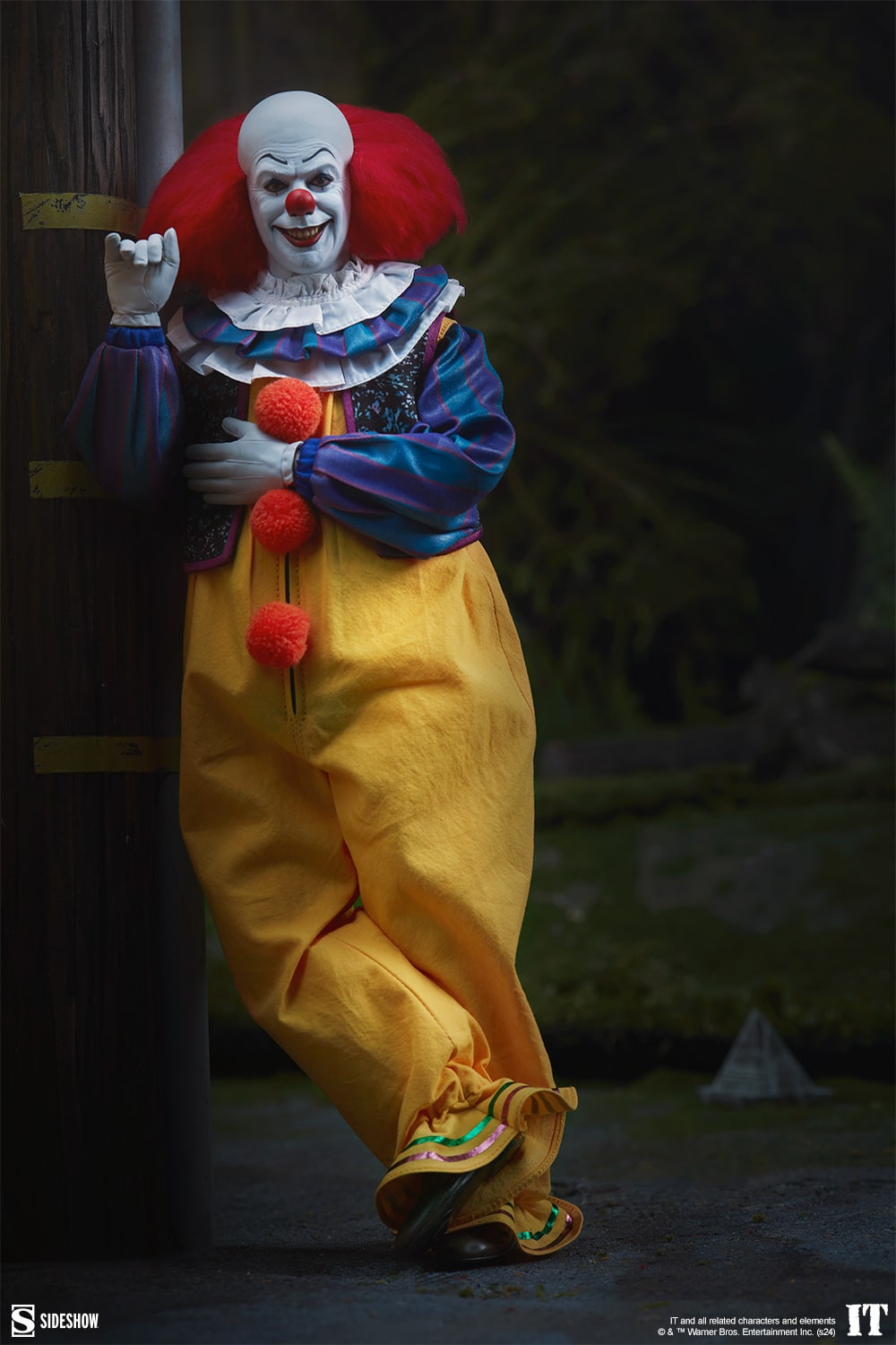 pennywise-sixth-scale-figure_it_gallery_65cfdb9bd786c