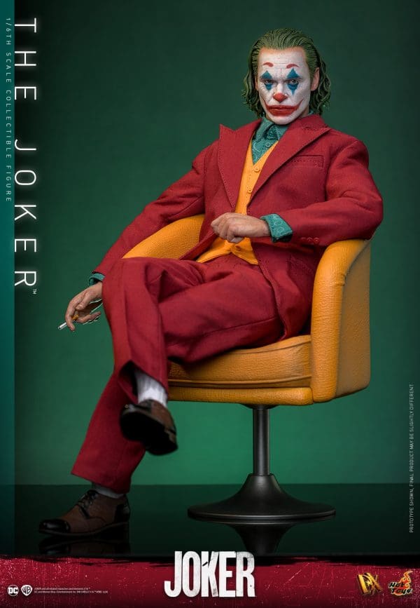 Hot Toys The Joker Joaquin Phoenix Sixth Scale Figure Limited