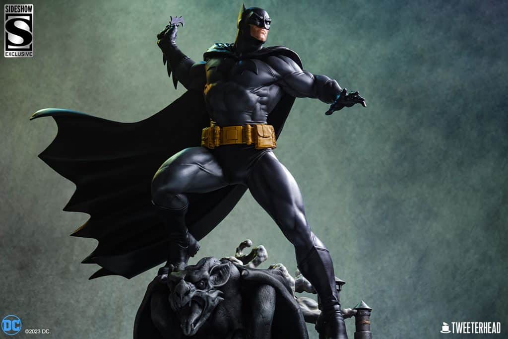 batman-black-and-gray-