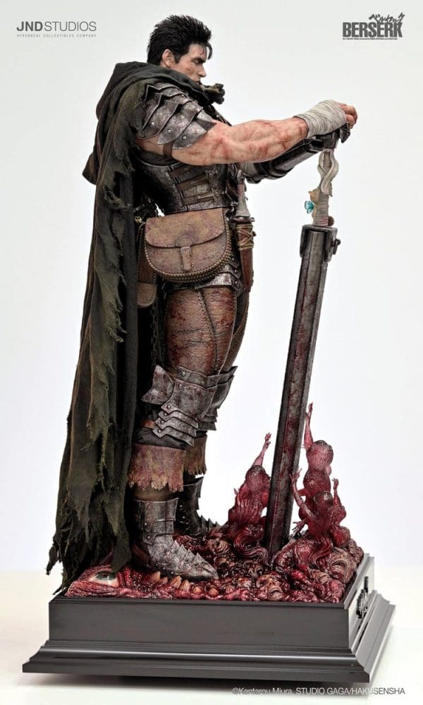 Guts Hyperreal Collectible Statue 1:3 Scale BERSERK Limited