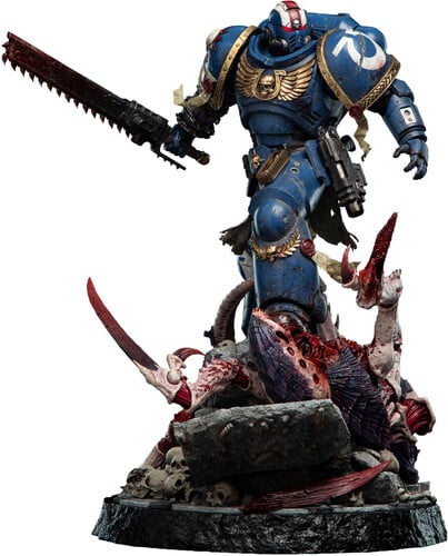 WETA Workshop Limited Edition Polystone – Warhammer 40K – Lieutenant Titus 1:6 Scale Statue