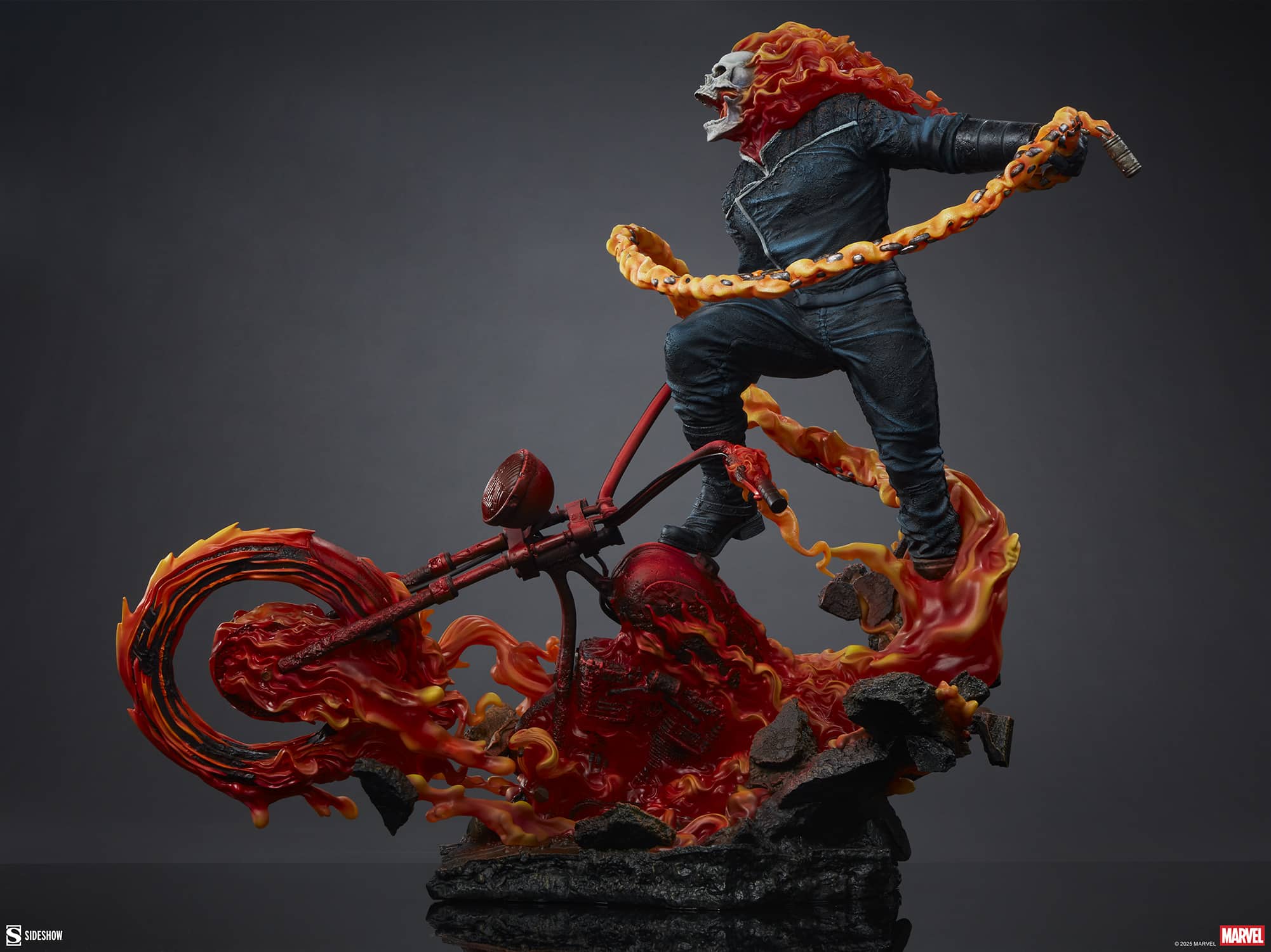 sideshow-collectibles-marvel-ghost-rider-classic-variant-premium-format-figure-gallery-681bf27506e3e