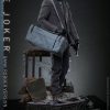 hot-toys-dc-comics-the-joker-bank-robber-version-sixth-scale-figure-gallery-687fd5cd858da
