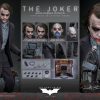 hot-toys-dc-comics-the-joker-bank-robber-version-sixth-scale-figure-gallery-687fd5e823420
