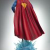 sideshow-collectibles-dc-comics-superman-premium-format-figure-gallery-68715a7bd3e67