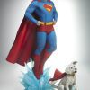 sideshow-collectibles-dc-comics-superman-premium-format-figure-gallery-68715a7ce9630
