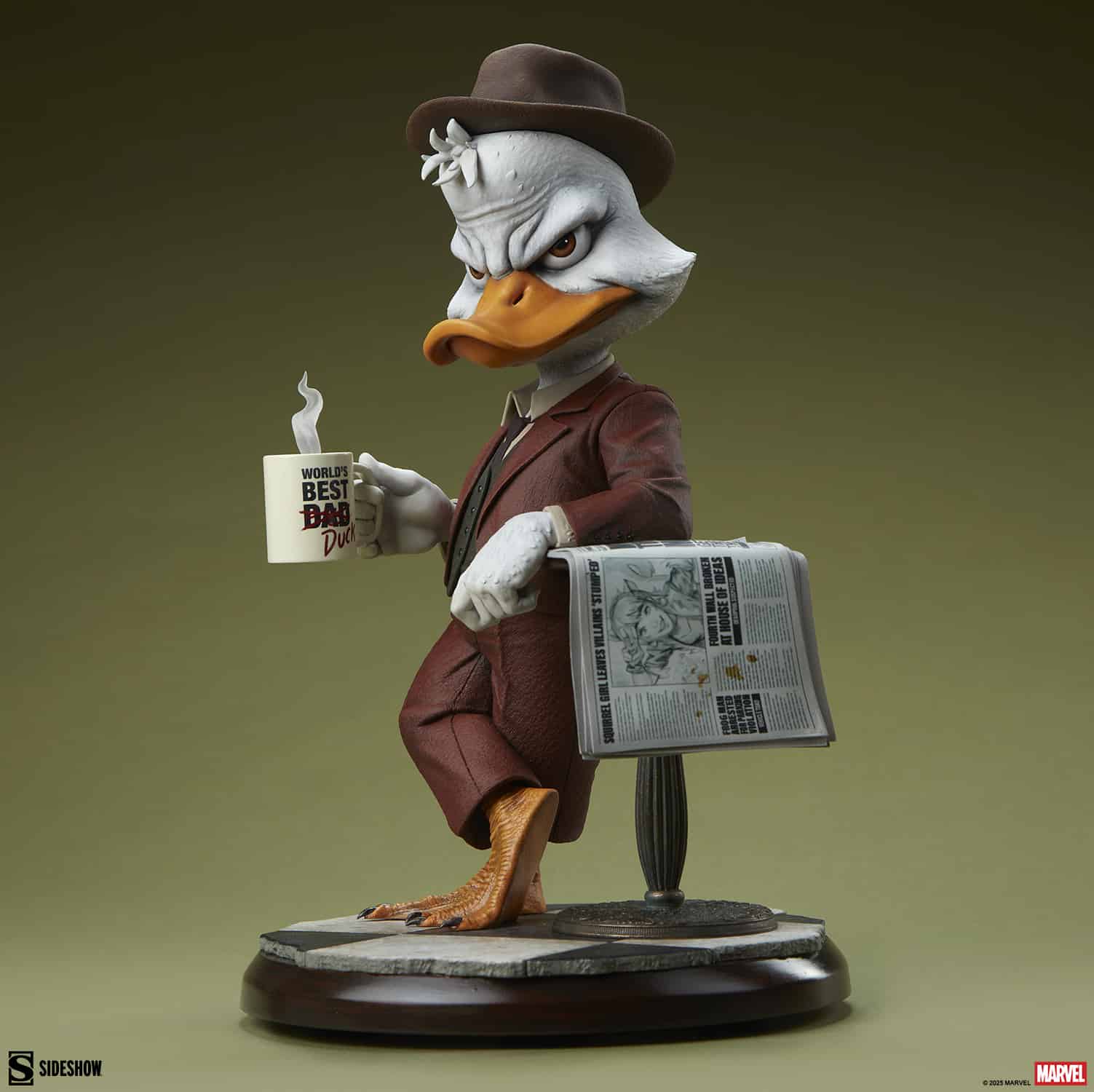 sideshow-collectibles-marvel-howard-the-duck-premium-format-figure-gallery-689ccdad8ed5c