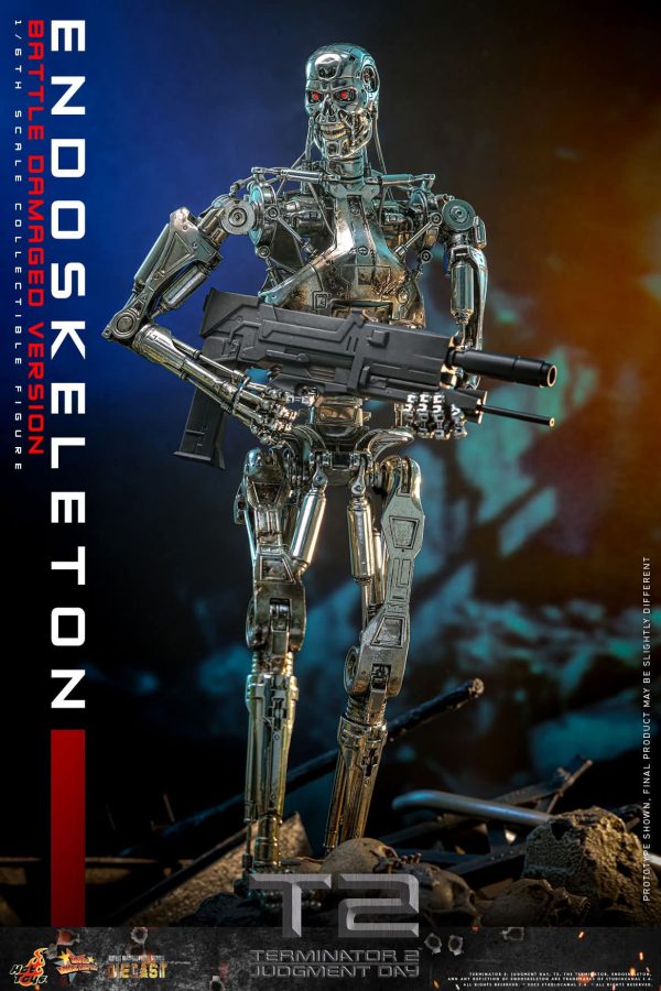 T-800 Endoskeleton Battle-Damaged Sixth Scale Figure The