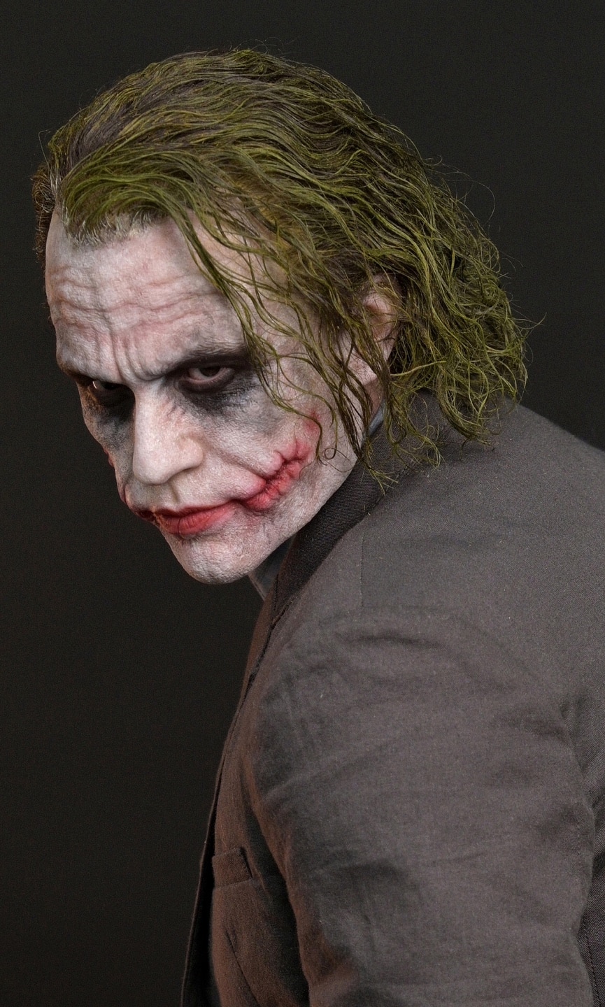 Bank Robber Joker Statue 1/3 Scale The Dark Knight Limited Collectible