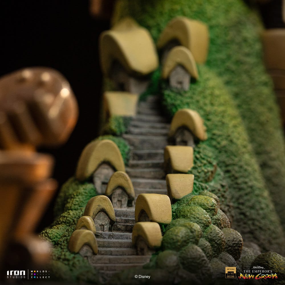 iron-studios-disney-kuzko-and-yzma-deluxe-1-10-scale-statues-gallery-693311620bbef