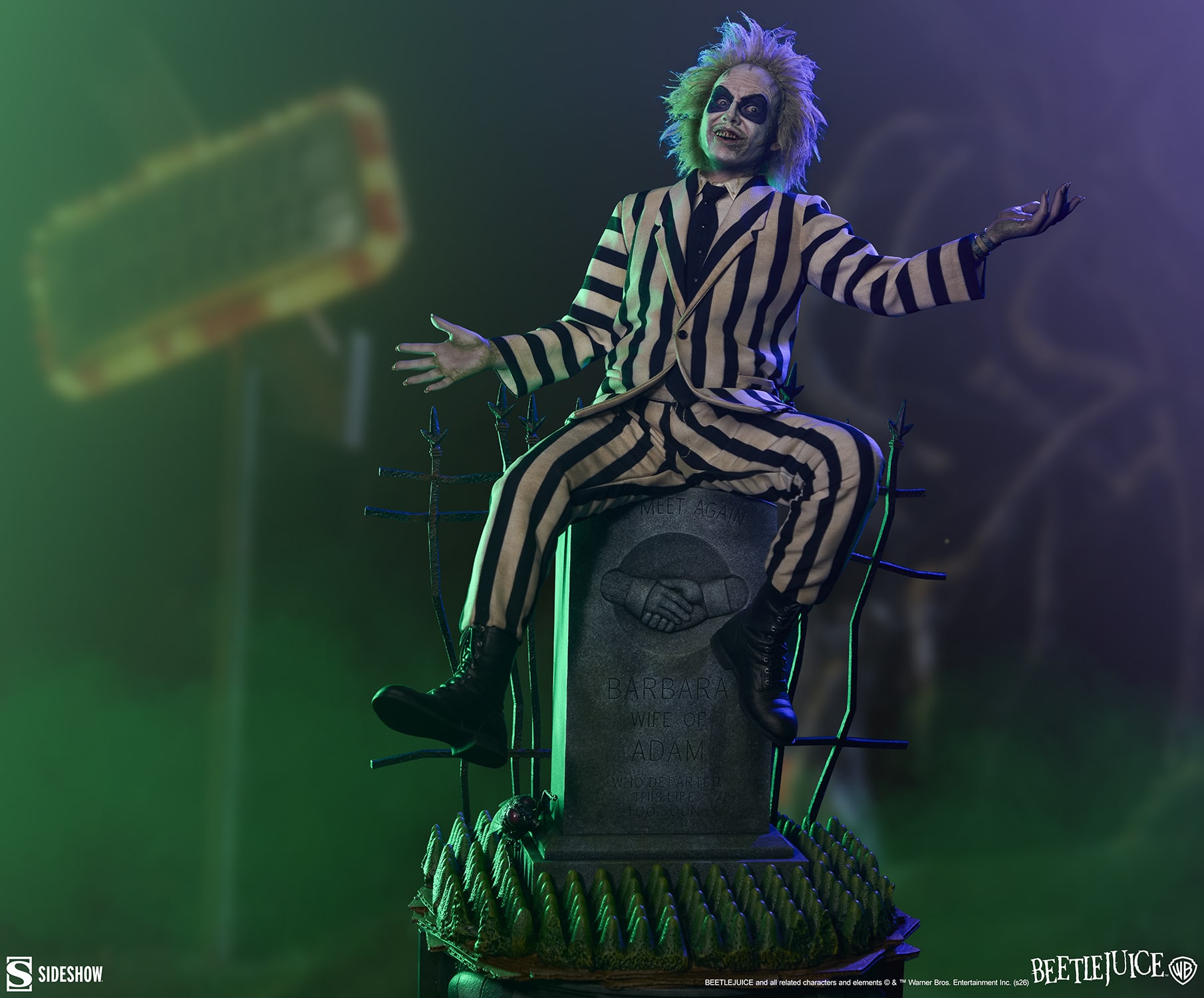 sideshow-collectibles-beetlejuice-beetlejuice-premium-format-figure-gallery-69bb1dee6e974