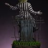 sideshow-collectibles-beetlejuice-beetlejuice-premium-format-figure-gallery-69bb1df19bd52