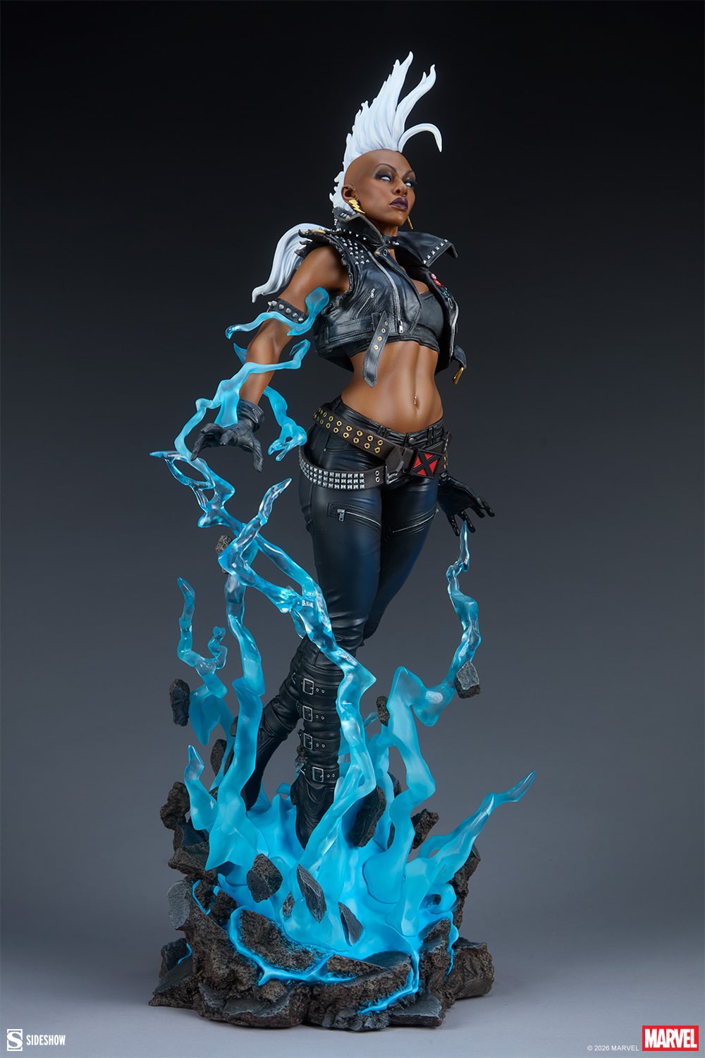 sideshow-collectibles-marvel-storm-premium-format-figure-gallery-69c55ec9be92f